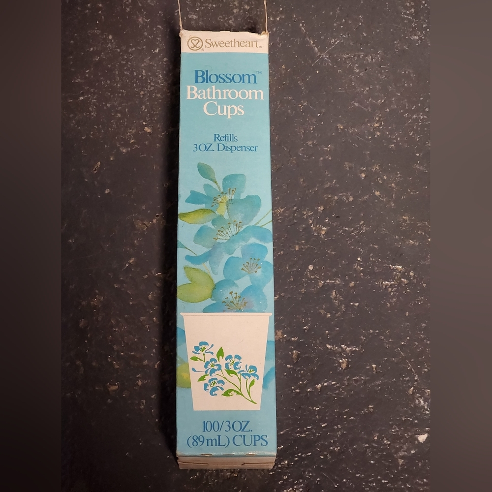 Vintage 1985 Sweetheart Blossom Bathroom Refill Cups 3 Oz.